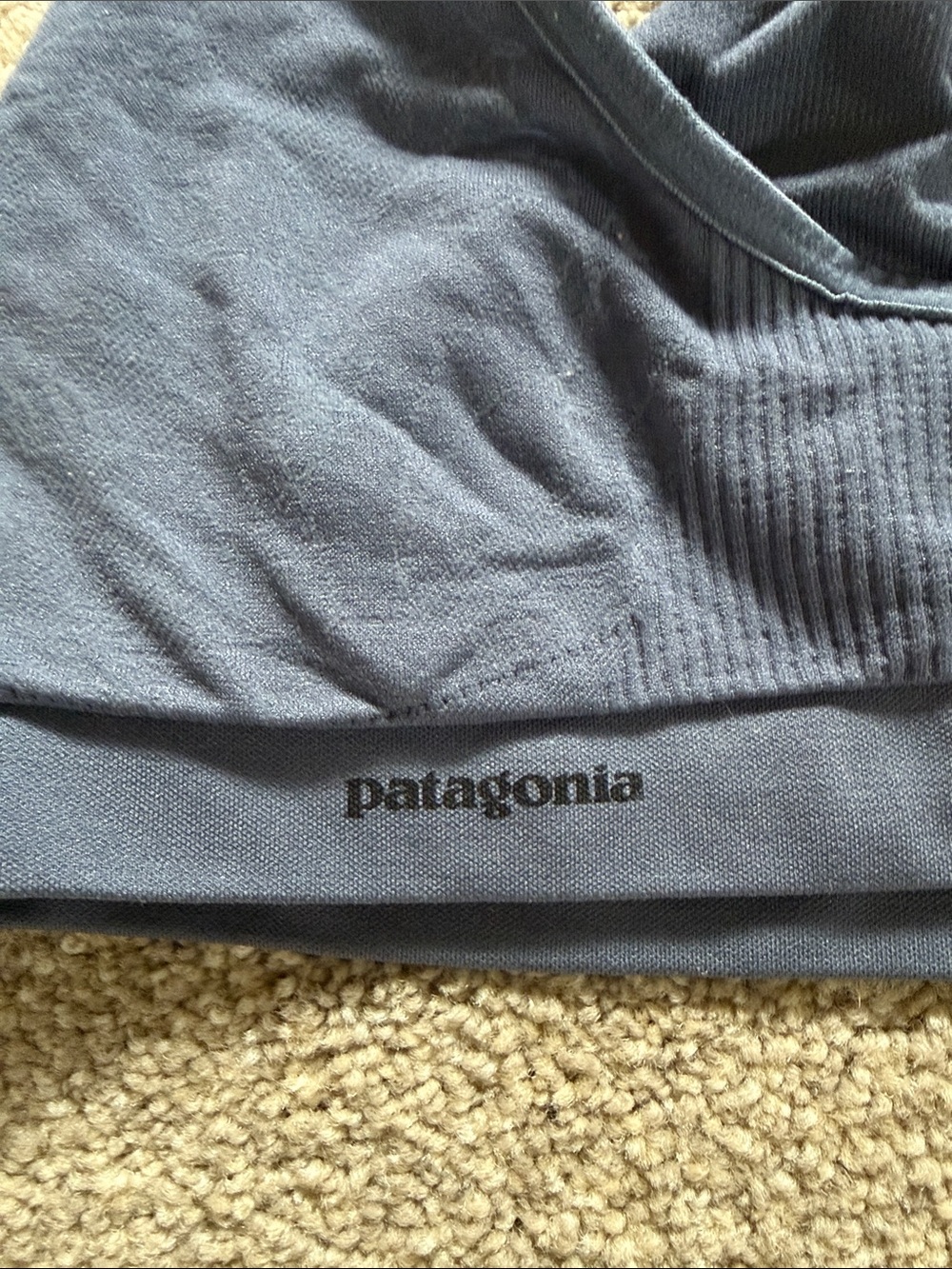 Patagonia Women's Slate Blue Seamless Racerback Bralette M - Picture 4 of 4